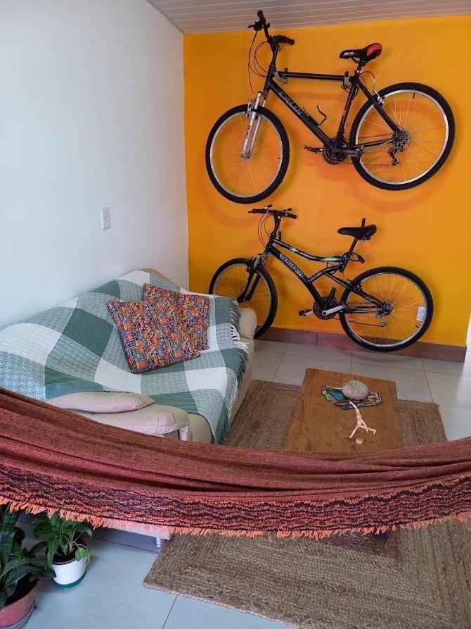 Casinha Aconchegante No Centro De Bonito I Tv, Ar-Condicionado, Bicicletas, Rede, Cozinha E Wi-Fi 20Mb Vila Exterior foto